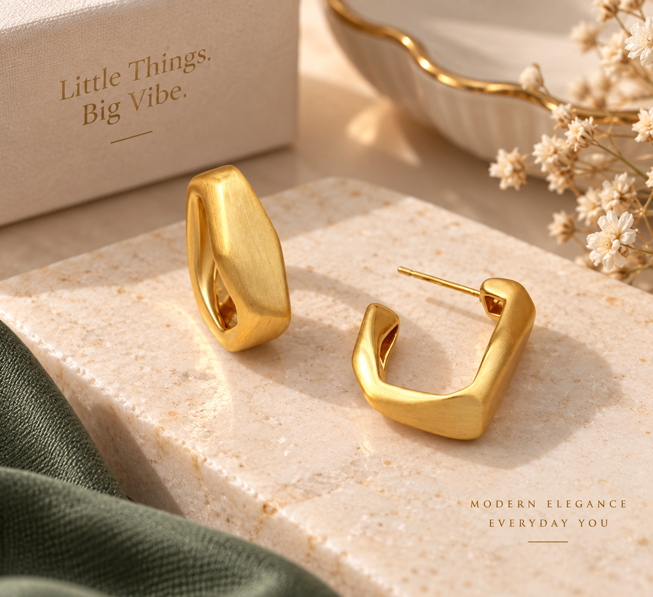 Sleek Stud Earrings - Image 3