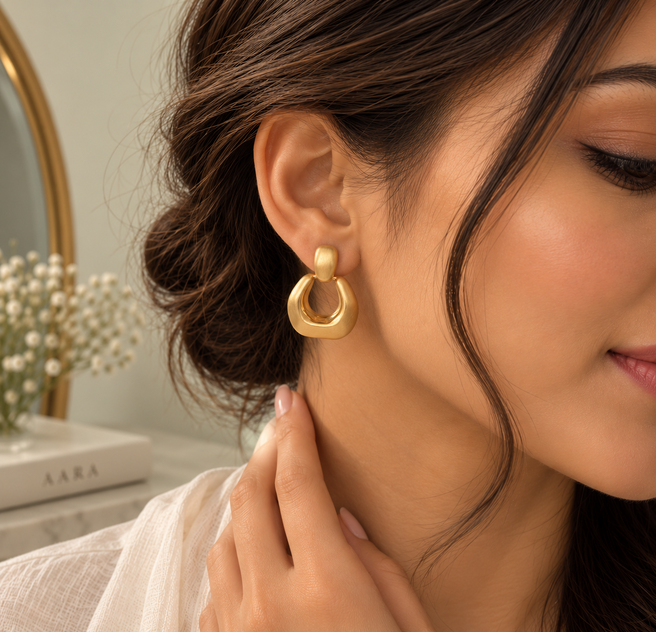 Pure Radiance Gold Hoop Earrings - Image 2